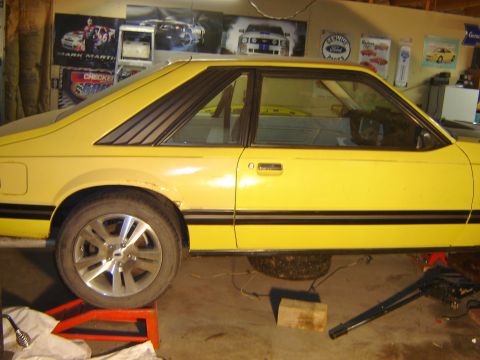 1979 Ford Mustang - 225/55/17 tires on some 2008 ford wheels.