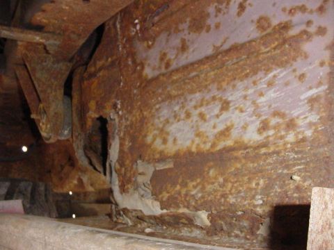 1992 Ford Bronco - floor, what floor?