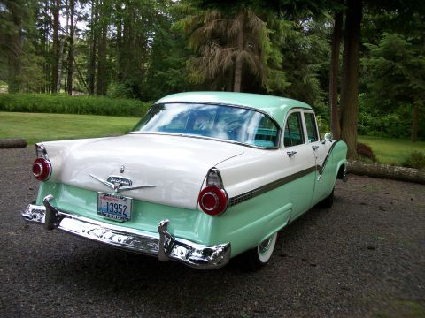1956 Ford Fairlane photo