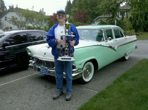 1956 Ford Fairlane photo
