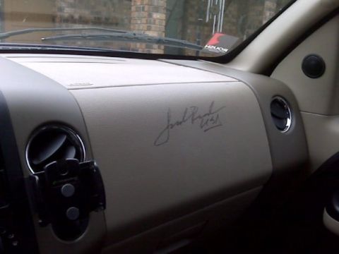2006 Ford F-150 - The Signature on Dash