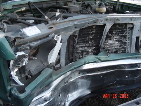 1989 Ford Bronco - Bronco was punched in the face pretty hard