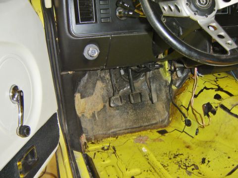 1979 Ford Mustang - was missing a pedal, so i added one.