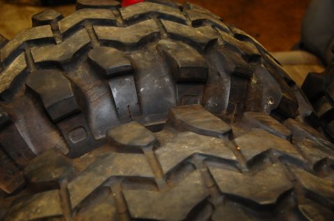1996 Ford Bronco - 35x15x15 Super Swamper TSL