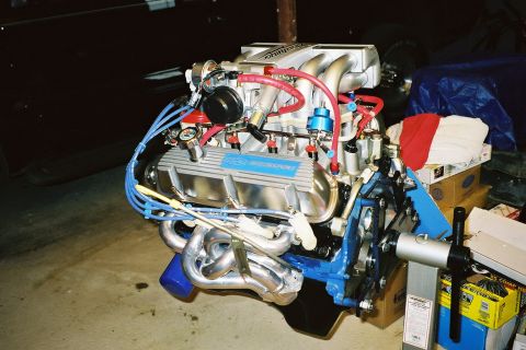 1992 Ford Bronco - 393 on stand