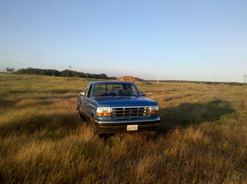 1992 Ford F-150 “Bloo”
