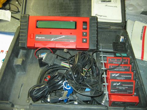 1992 Ford Bronco - New to me MT-2500 Scantool with all of the cartridges. perfect for OBD-I troubleshooting,.