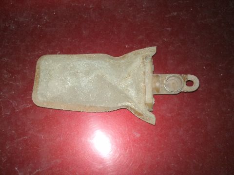 1998 Ford Crown Victoria - clogged fuel pump filter wtf