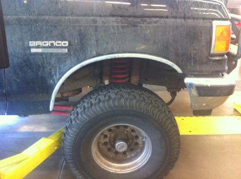 POSSIBLE lift - 1990 Ford Bronco