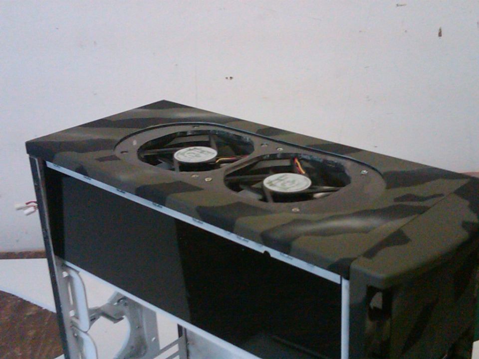 Camouflage computer case with dual fans on top