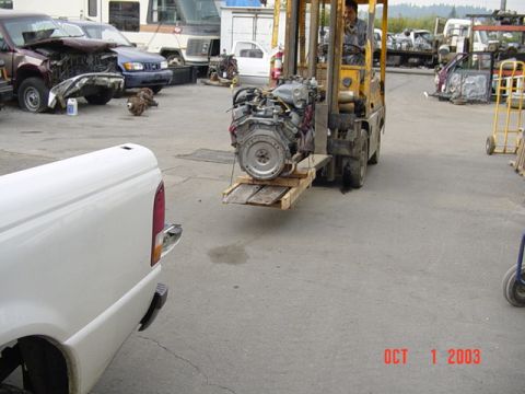 1989 Ford Bronco - Loading it up