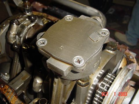 1989 Ford Bronco - Tag on the oil pump says HV