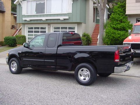 2001 Ford F-150 “black widow”