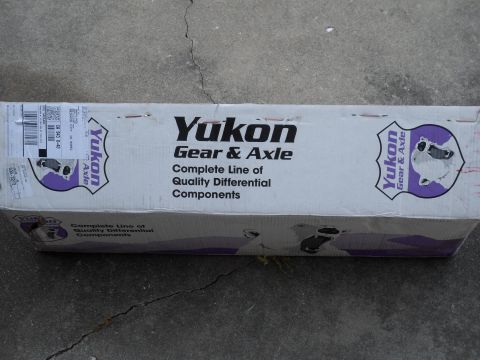 1991 Ford Bronco - Box for Yukon Gear & Axle differential components, product graphics and branding.