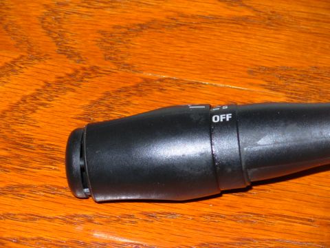 1983 Ford Bronco - To clean the wiper switch, it's not necessary to remove the MFS from the column. Just pop the cap off the end.