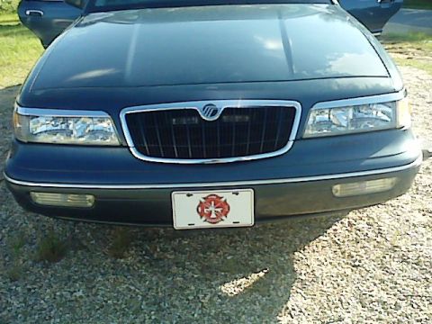 1997 Mercury Grand Marquis - Installed Strobes in grille on Merc