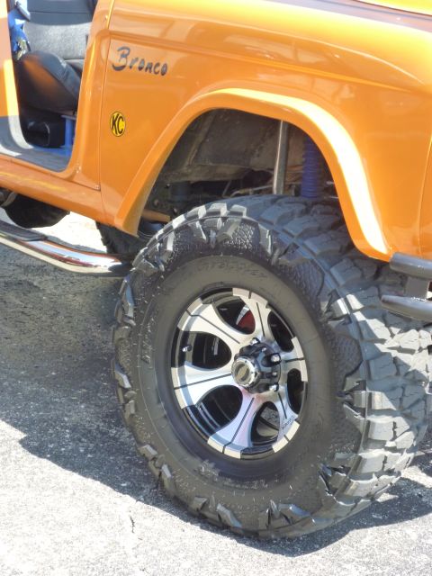 1995 Ford Bronco photo