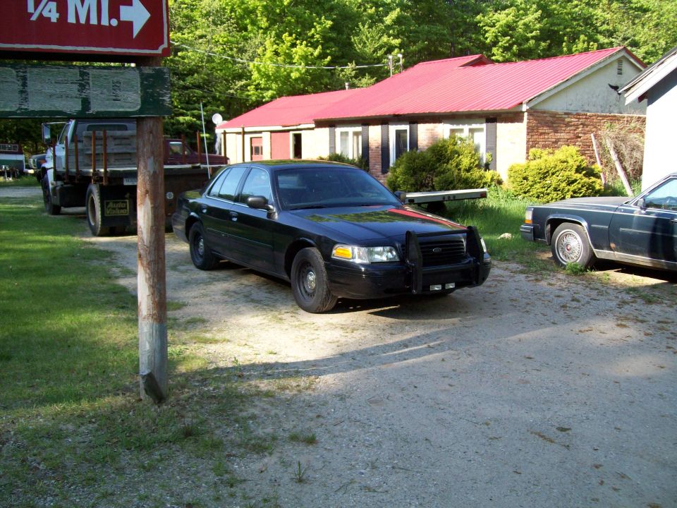 2000 Ford Crown Victoria