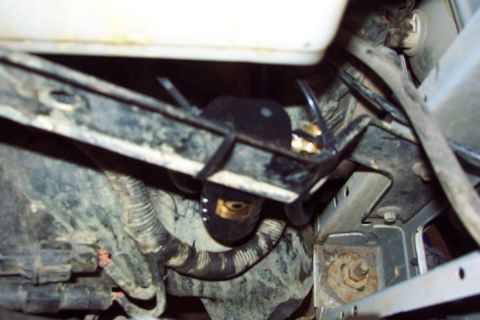 1996 Ford Bronco - Oil/Water Separator Filter Mounted Under Coolant & Wiper Fluid Reservoirs (10/4/2003)