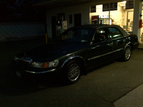 1999 Mercury Grand Marquis photo