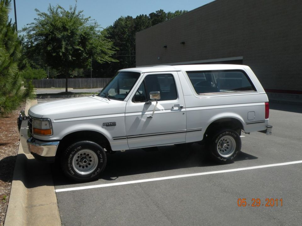 1996 Ford Bronco “OJ”