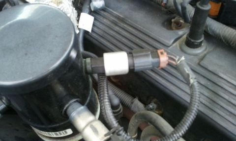 1998 Ford Crown Victoria - Installed new pressure switch 5/26/11