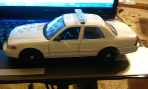 1998 Ford Crown Victoria - My First Mini tricky Vicky Model project whited out version first removed markings with nail polish remover, but then decided going to pain…