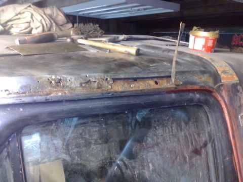 1978 Ford Bronco - From what I've seen, this rot is fairly typical of the Broncos and F series. Couldn't see much of a reason for it, but the drivers side was…