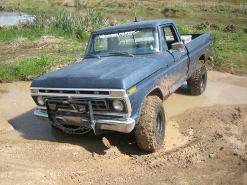 1976 Ford F-100 “ol blue”