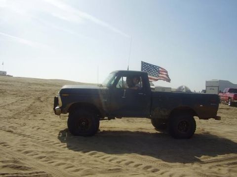 1976 Ford F-100 - pismo