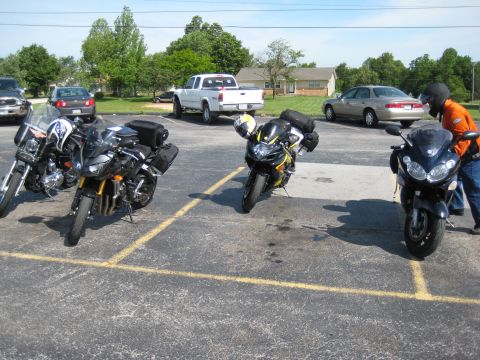 2008 Yamaha FZR1000 “Fuzzy One - TOTALLED”