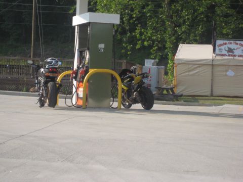 2008 Yamaha FZR1000 “Fuzzy One - TOTALLED”