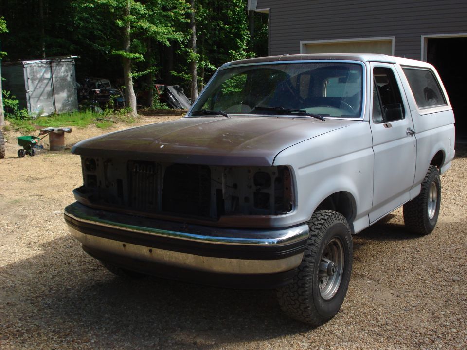 1993 Ford Bronco “black sunshine(for now)”