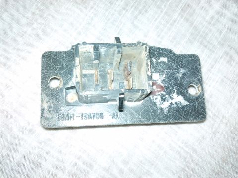 1998 Ford Crown Victoria - ford part number E8AH-19A706-AA
