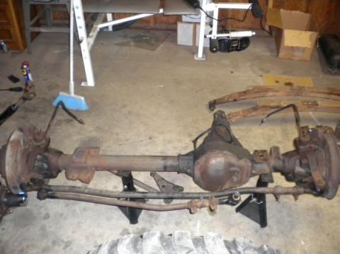 1976 Ford F-100 - kingpin high pinion D60 from 89 F350