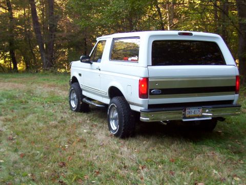 1994 Ford Bronco - Hunting spot2