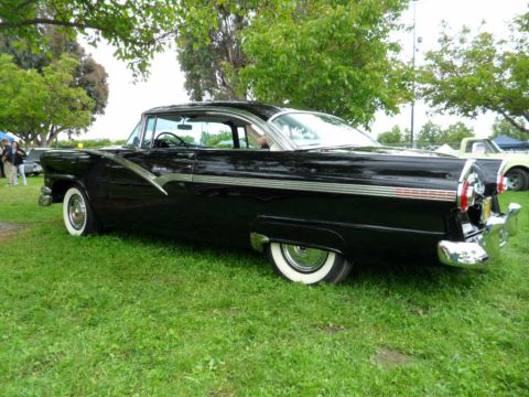 1956 Ford Fairlane
