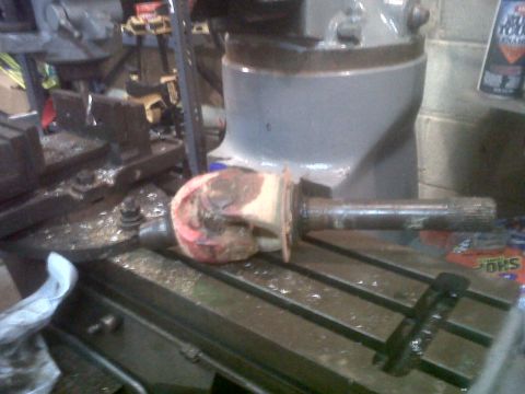 1990 Ford Bronco - Busted D60 drivers side inner shaft