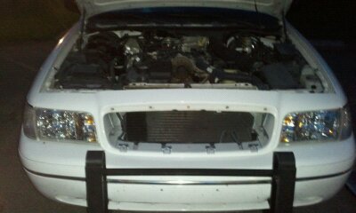 1998 Ford Crown Victoria - old grille out , fixing to install new grille