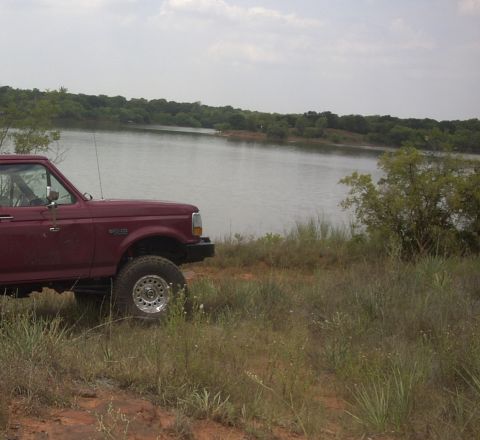 1994 Ford Bronco - You can see Stanley Draper lake behind the truck.