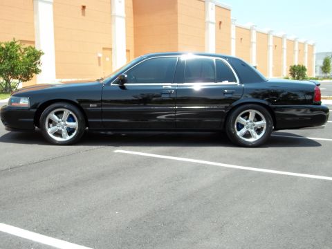 2003 Mercury Marauder photo