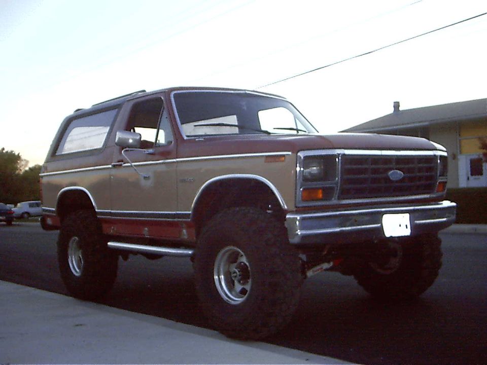 1984 Ford Bronco “Rust Bucket”