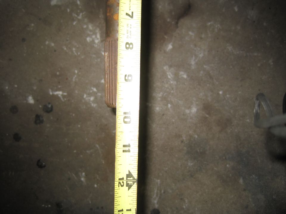 Splined shaft measured with a tape measure