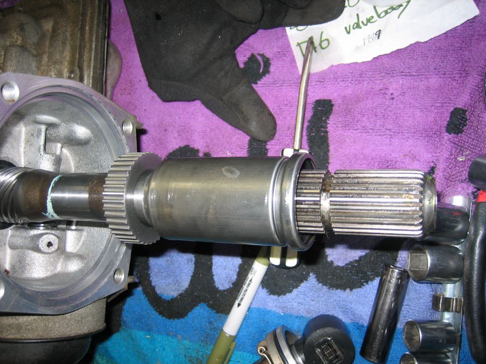Gear shaft and housing assembly with a handwritten note indicating 'T16 valve body 1979'