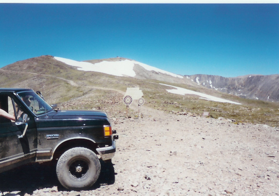 Wee finaly at the top of skeeda pass