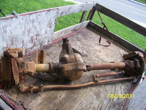 1989 Ford Bronco - Rear axle assembly, likely for a truck or SUV, shown on a trailer.