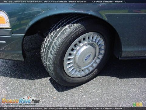 1998 Ford Crown Victoria photo