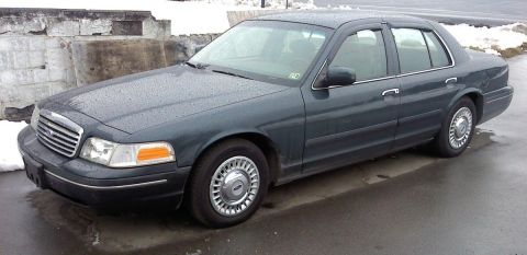 1998 Ford Crown Victoria photo