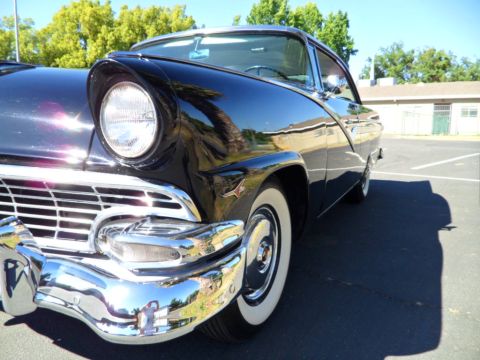 1956 Ford Fairlane