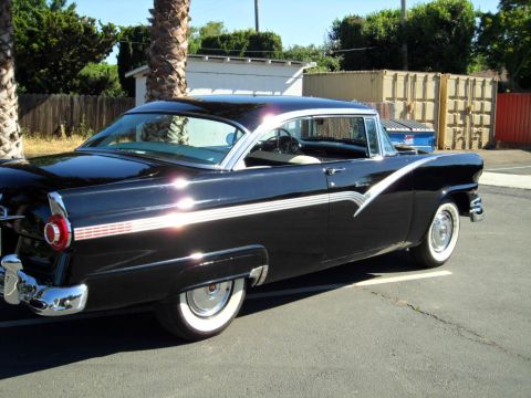 1956 Ford Fairlane
